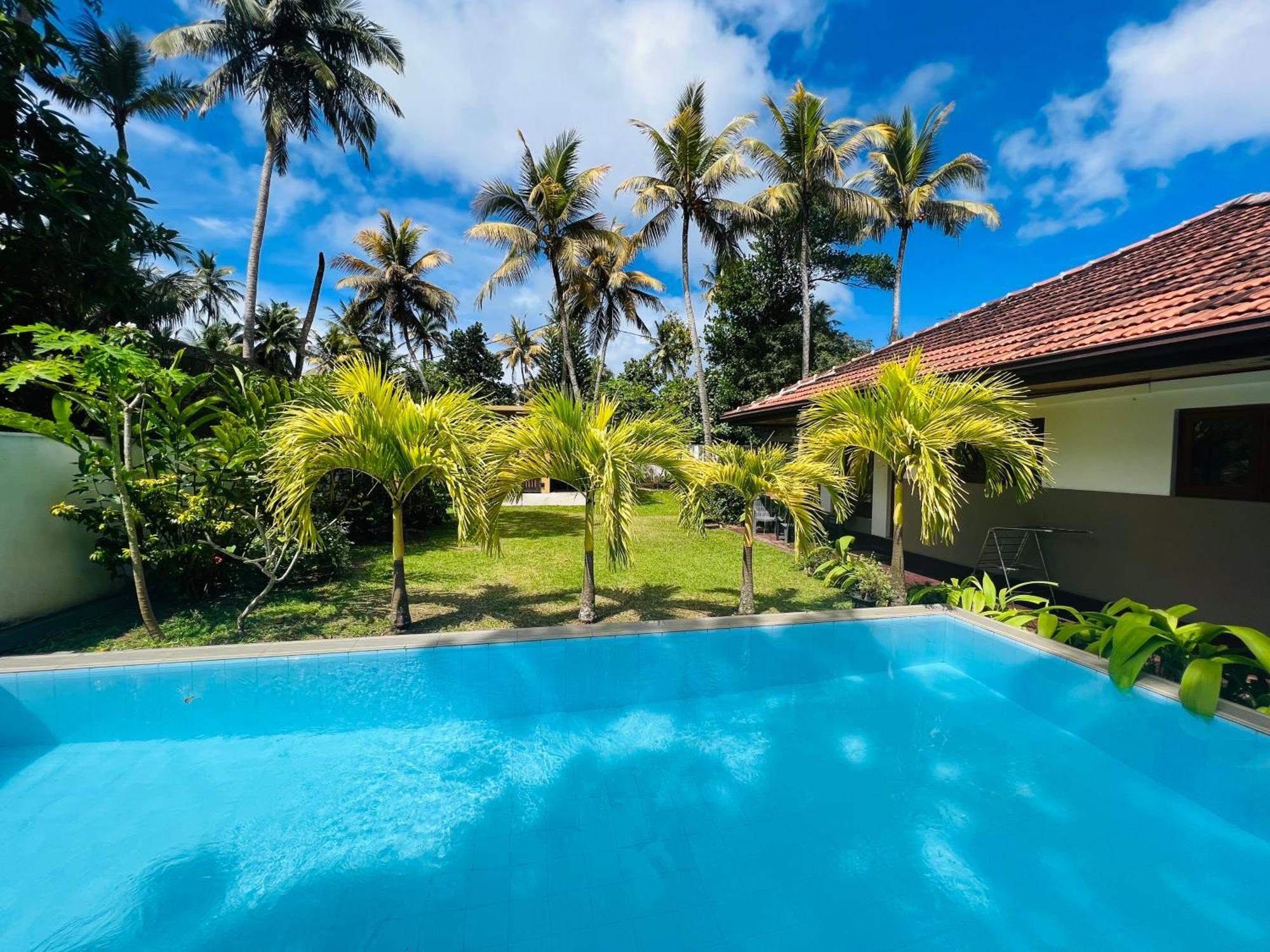 Jaya Villa Hikkaduwa Exterior photo