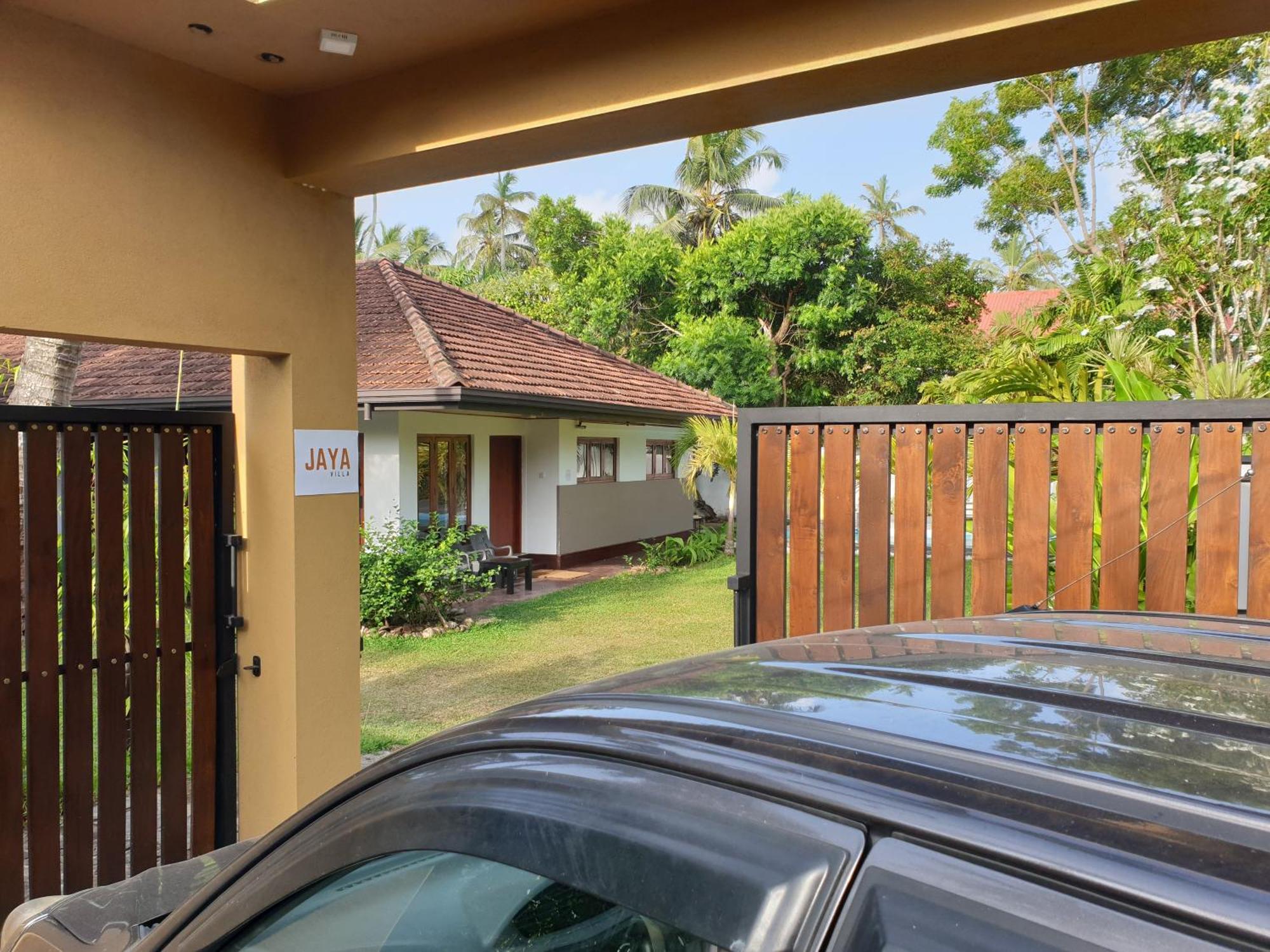 Jaya Villa Hikkaduwa Exterior photo